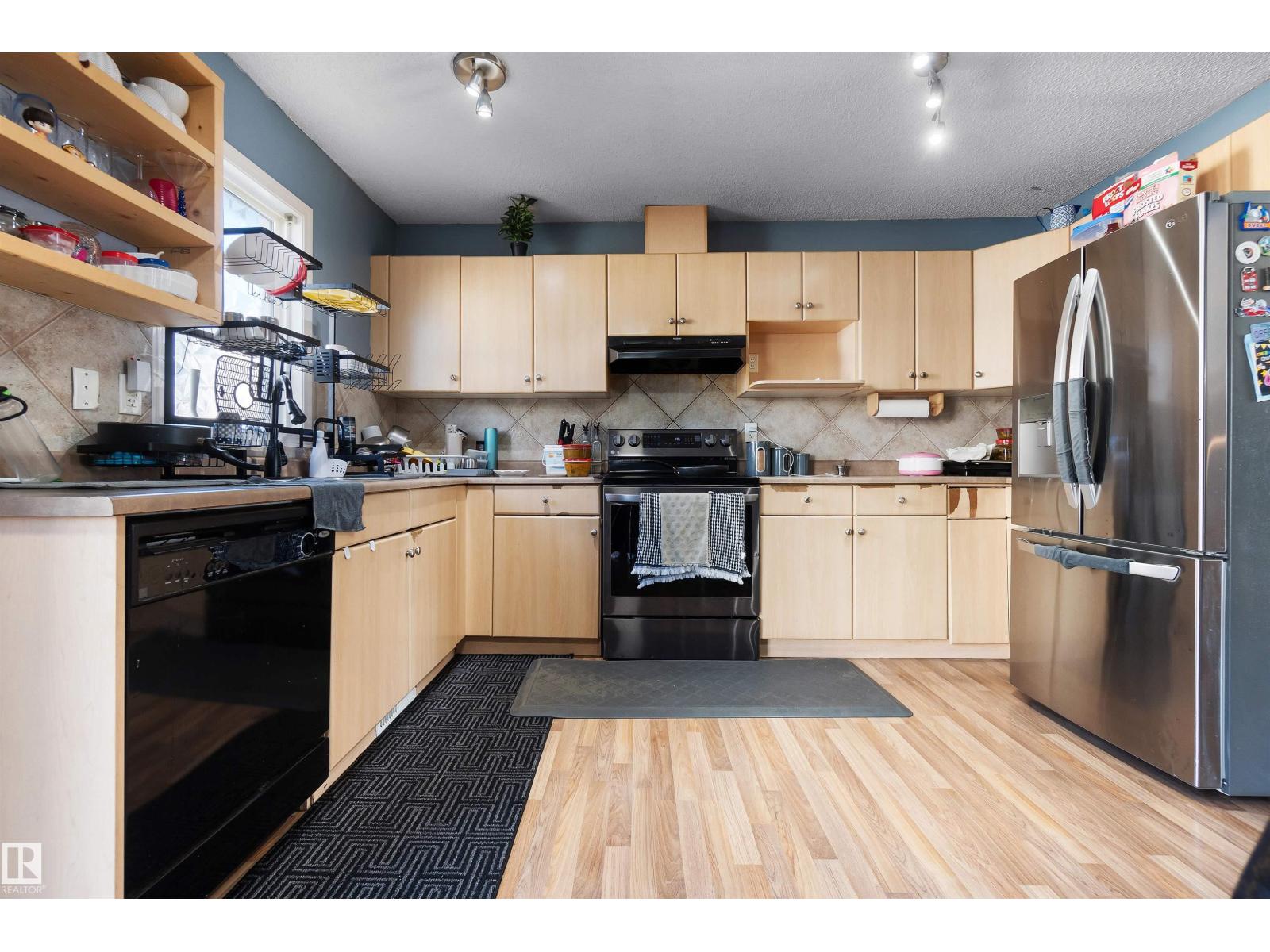 #36 2503 24 ST NW, Edmonton