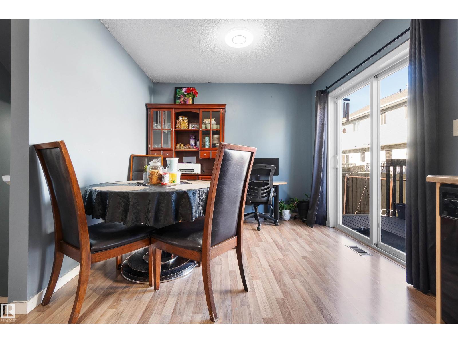 #36 2503 24 ST NW, Edmonton