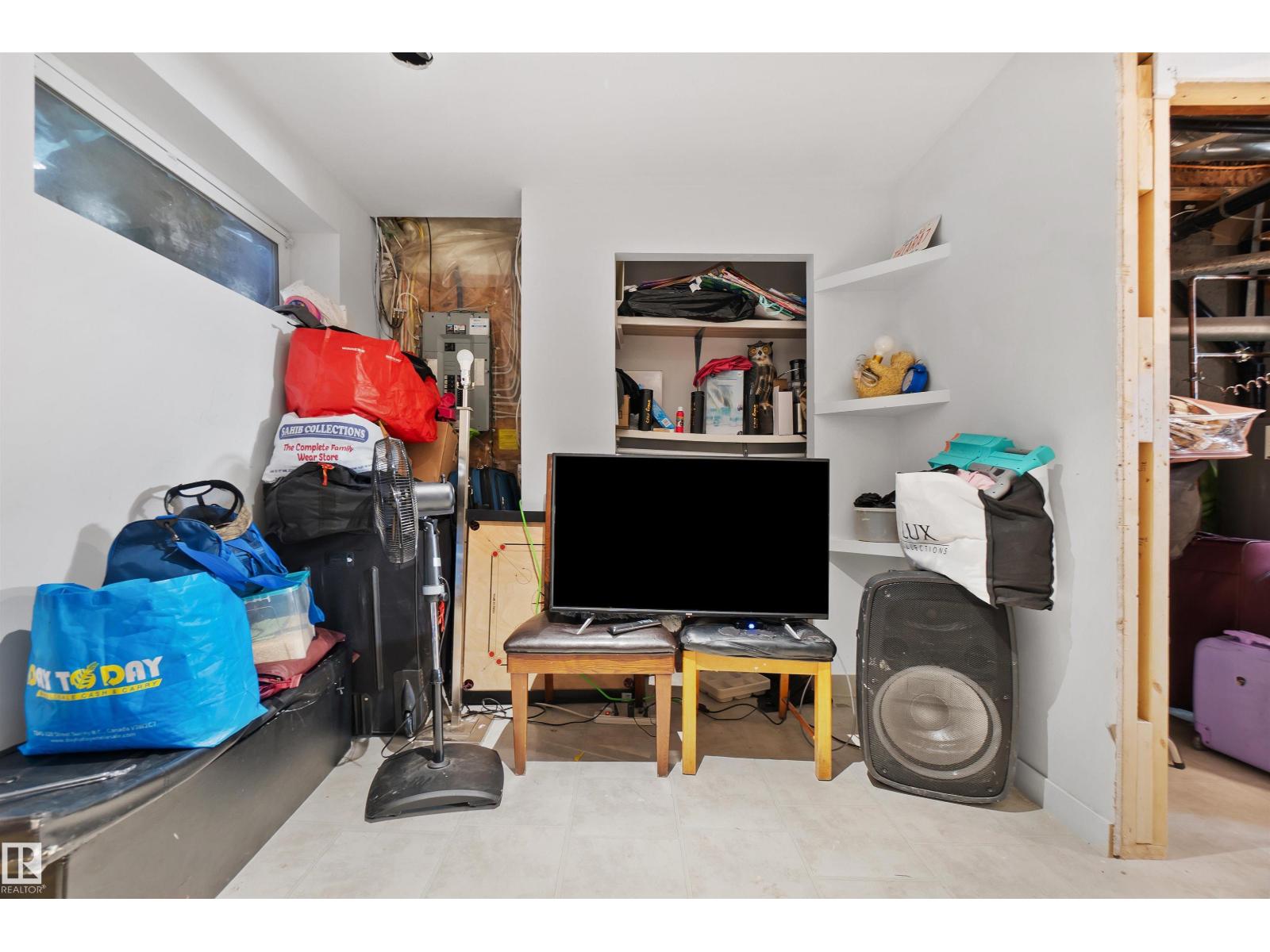 #36 2503 24 ST NW, Edmonton