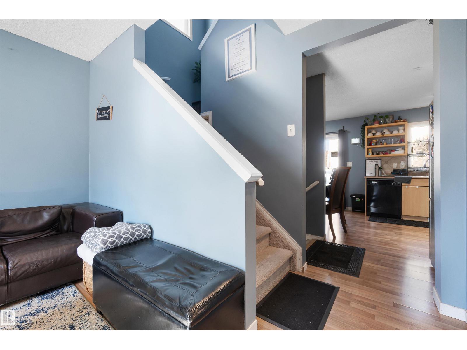 #36 2503 24 ST NW, Edmonton