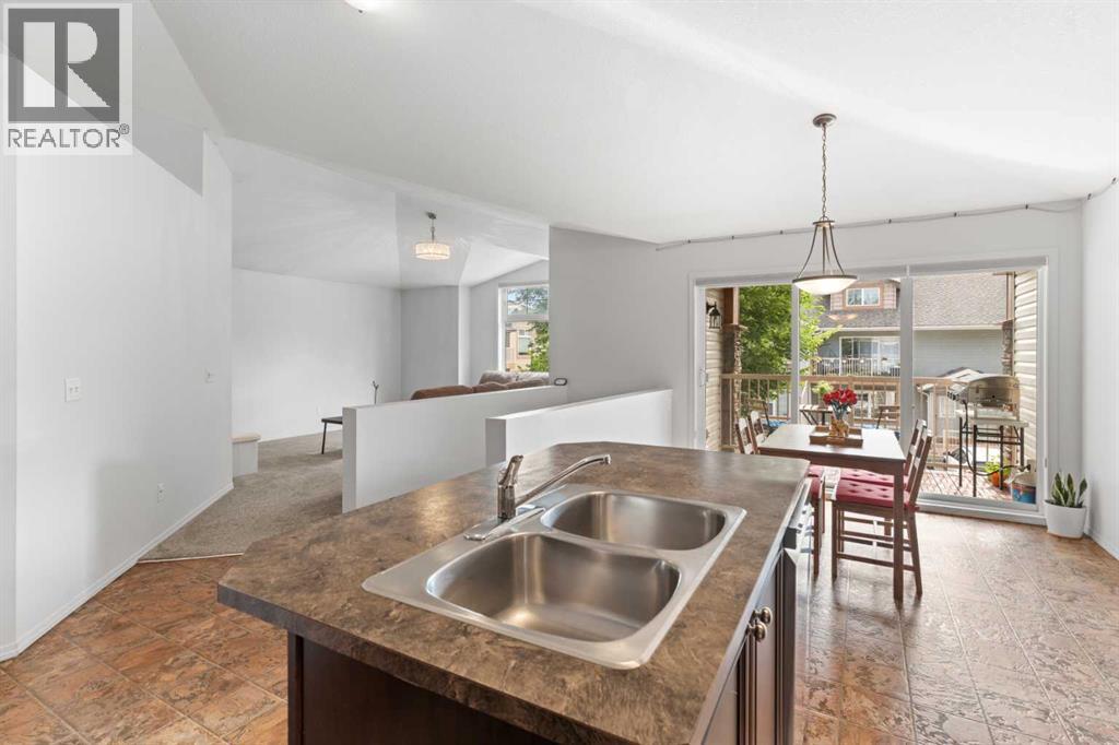 Single Family House for Sale in   Panatella Landing NW Panorama Hills Calgary 
