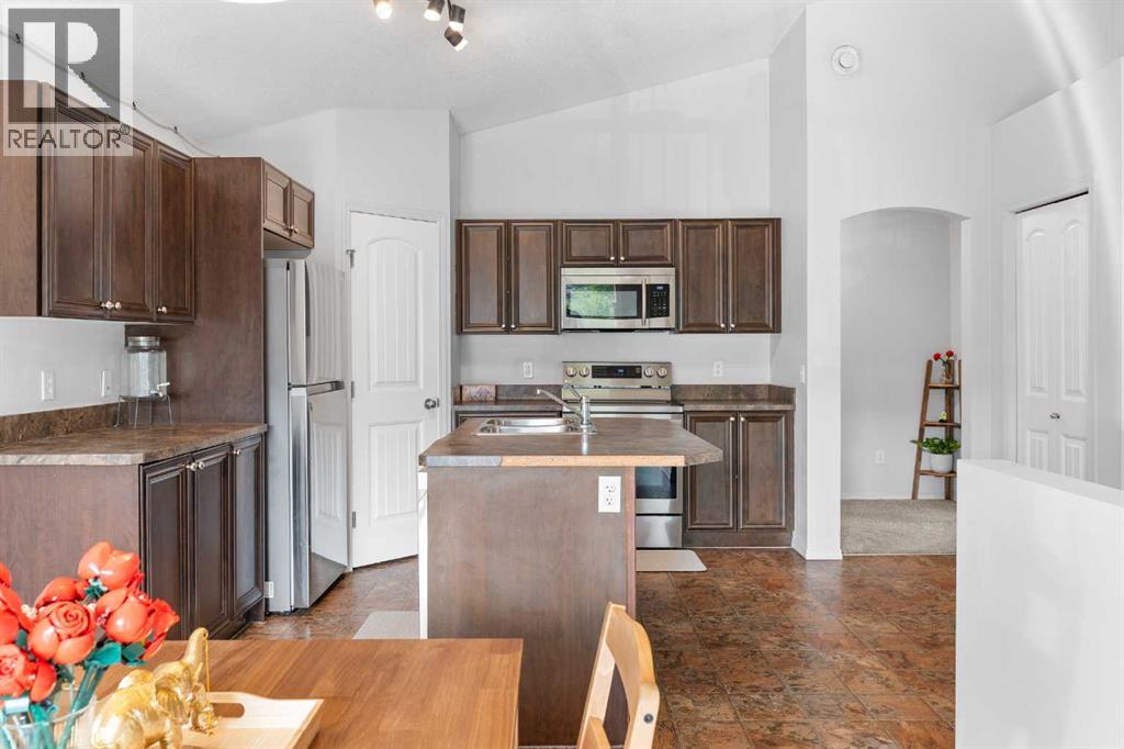Single Family House for Sale in   Panatella Landing NW Panorama Hills Calgary 