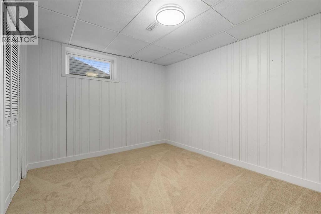 Single Family House Bungalow for Sale in  Bracewood Rise SW Braeside Calgary 