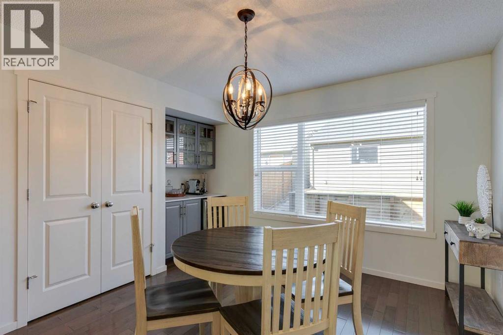 Single Family House for Sale in  Evansborough Common NW Evanston Calgary 