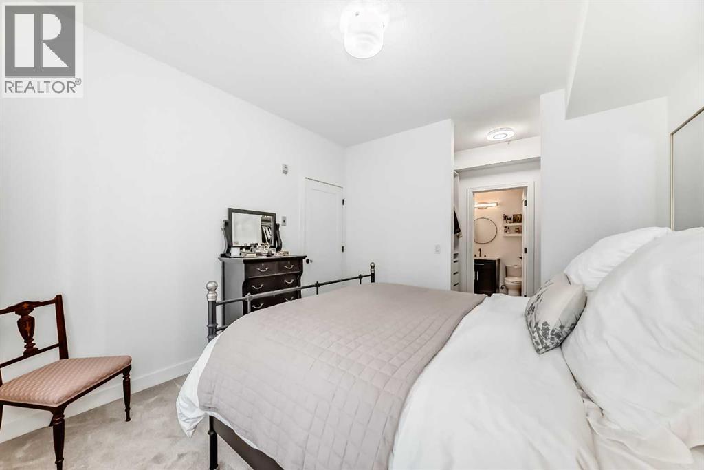 Single Family House for Sale in    Street SE Inglewood Calgary 