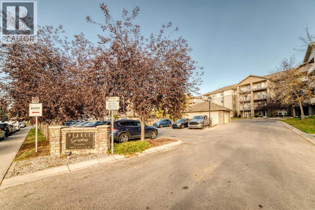 Single Family House for Sale in    Street SE Inglewood Calgary 