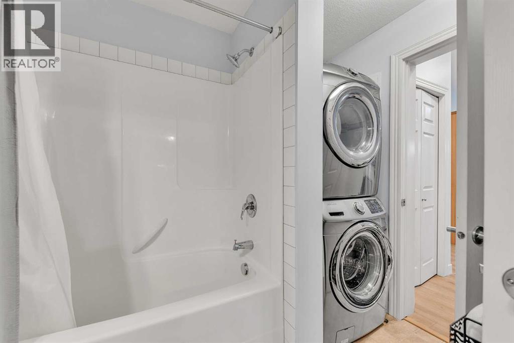 Single Family House for Sale in    Street SE Inglewood Calgary 