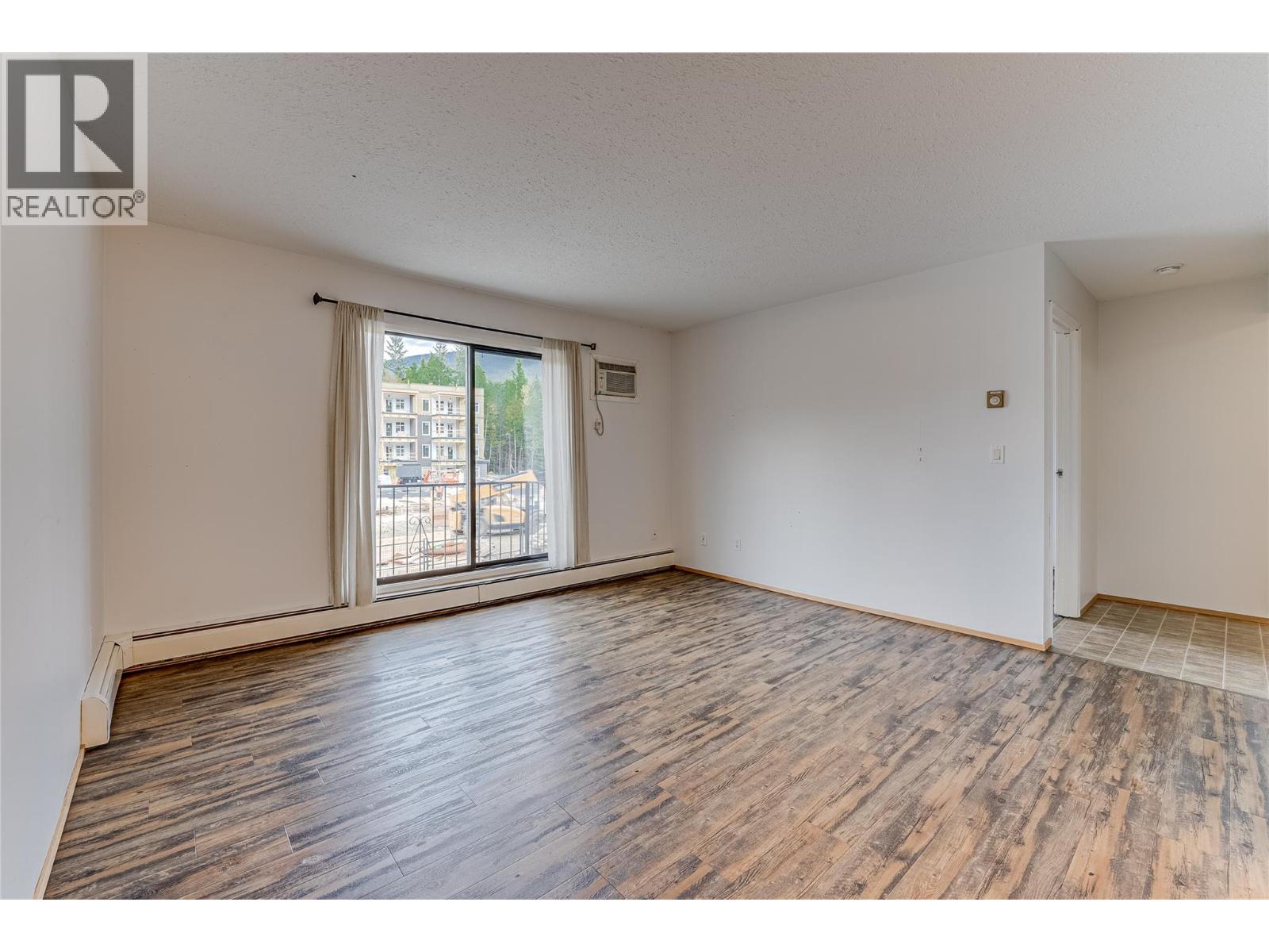 409 Main Street Unit# 206, Sicamous