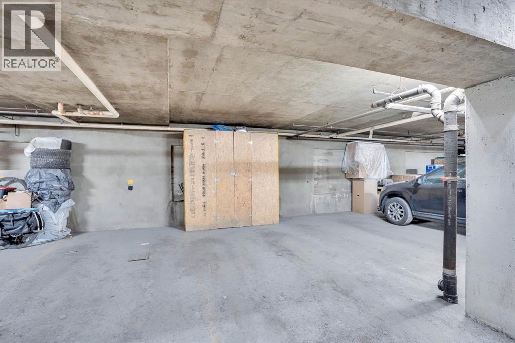 Single Family House for Sale in    Avenue NE Tuxedo Park Calgary 