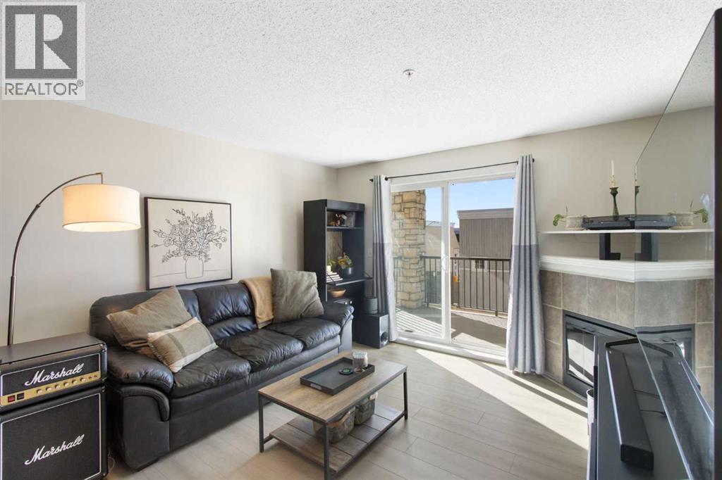 505 Railway Street West, Cochrane