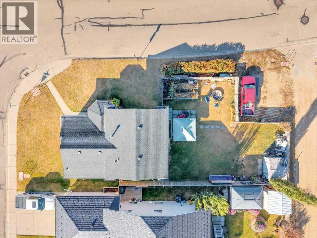 73 Lansbury Close, Lacombe