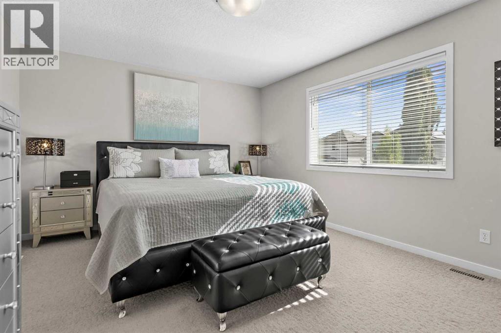 Single Family House for Sale in  Cranston Drive SE Cranston Calgary 