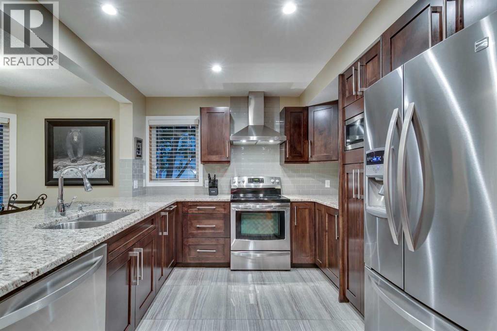 Single Family House for Sale in  Inglewood Cove SE Inglewood Calgary 