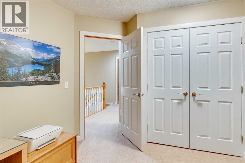 Single Family House for Sale in  Inglewood Cove SE Inglewood Calgary 