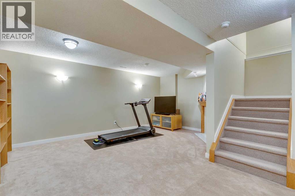 Single Family House for Sale in  Inglewood Cove SE Inglewood Calgary 