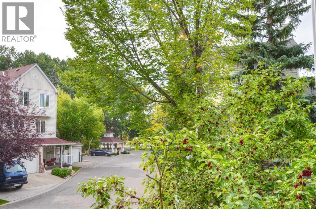 Single Family House for Sale in  Inglewood Cove SE Inglewood Calgary 