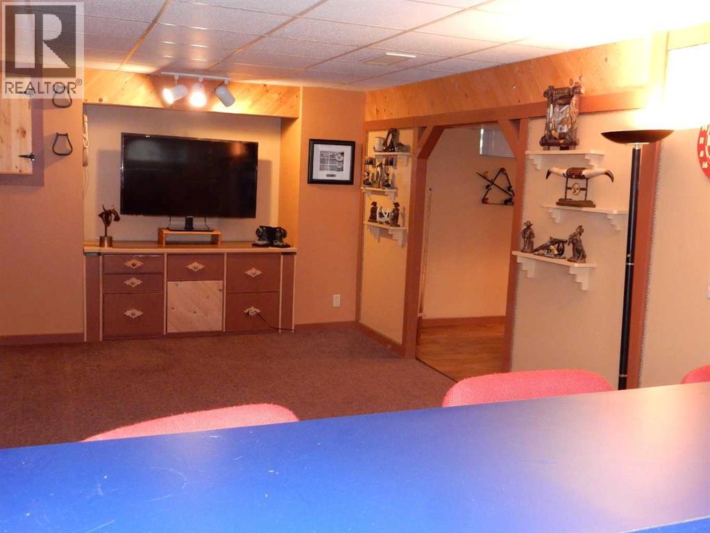 Single Family House for Sale in  Bedwood Rise NE Beddington Heights Calgary 