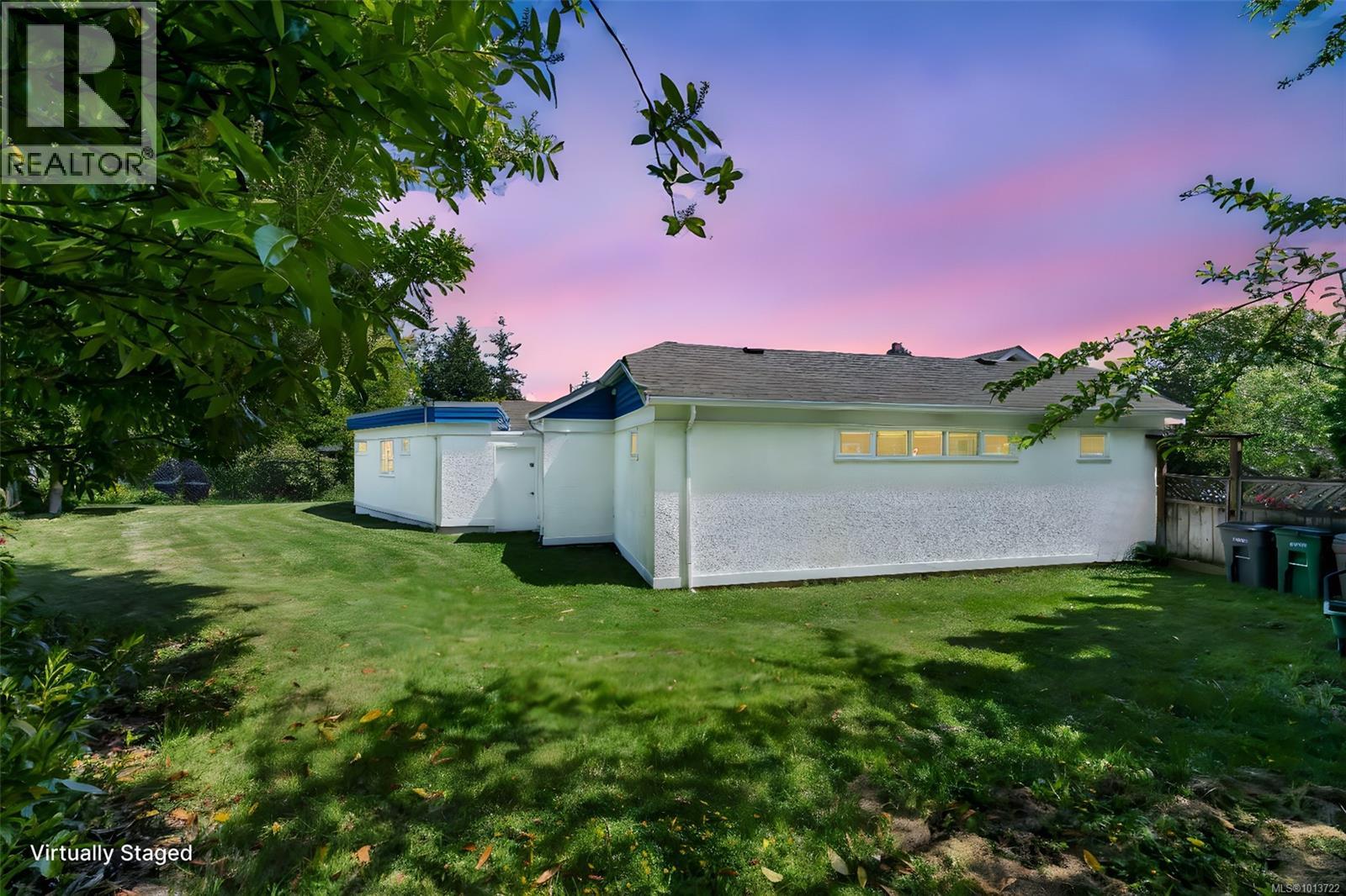  4216 Wakefield Place, Saanich