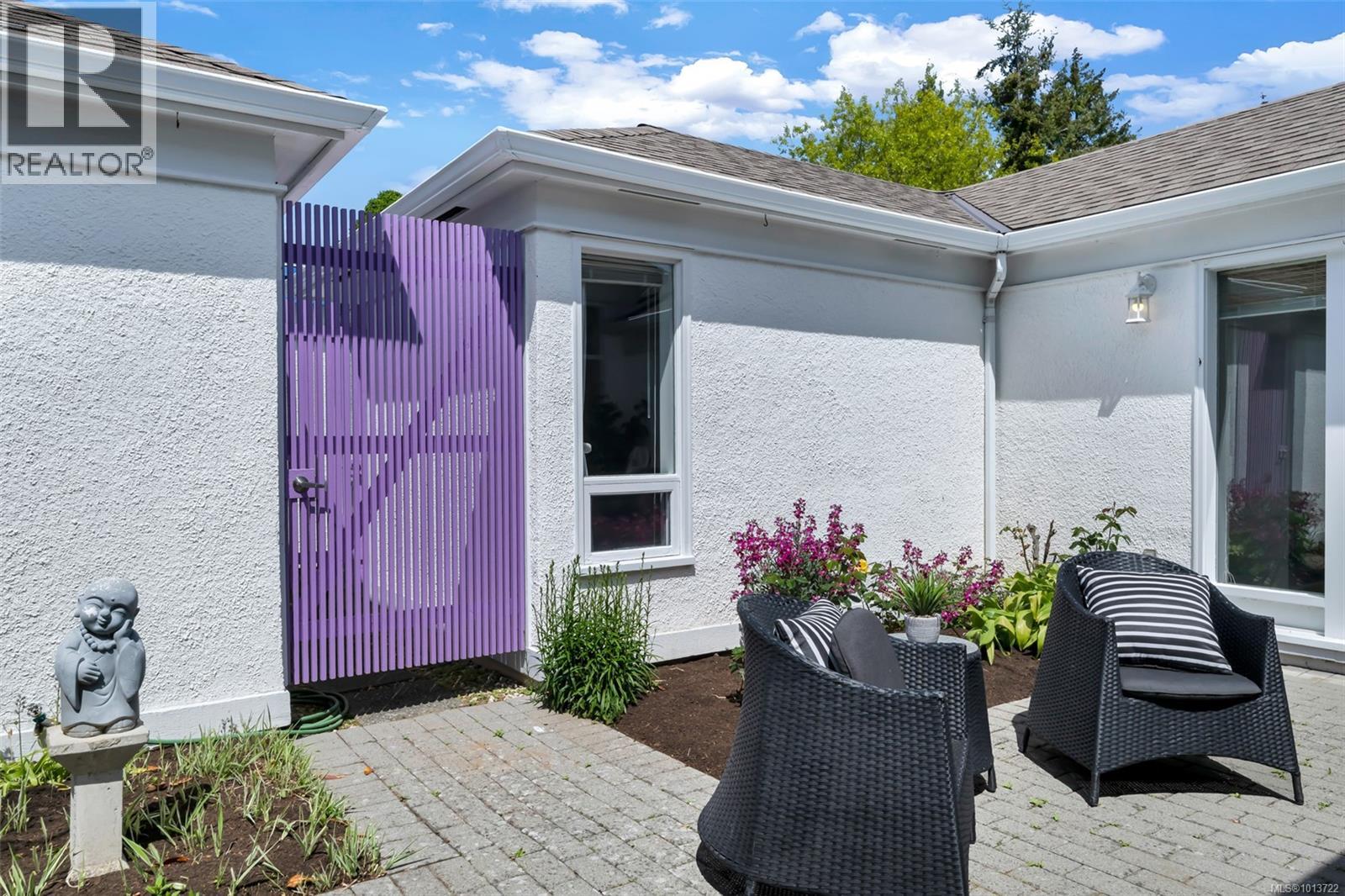  4216 Wakefield Place, Saanich