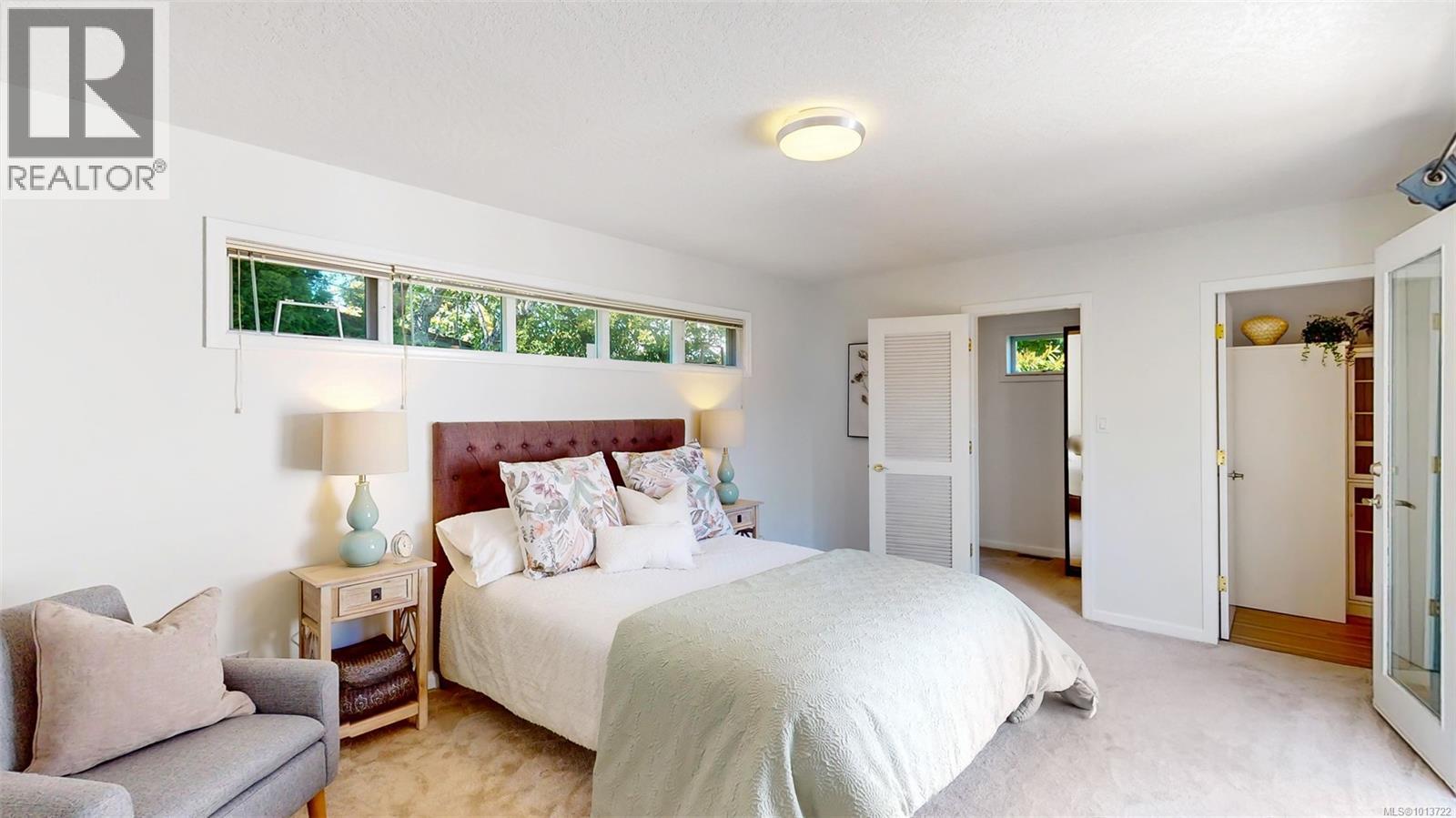  4216 Wakefield Place, Saanich