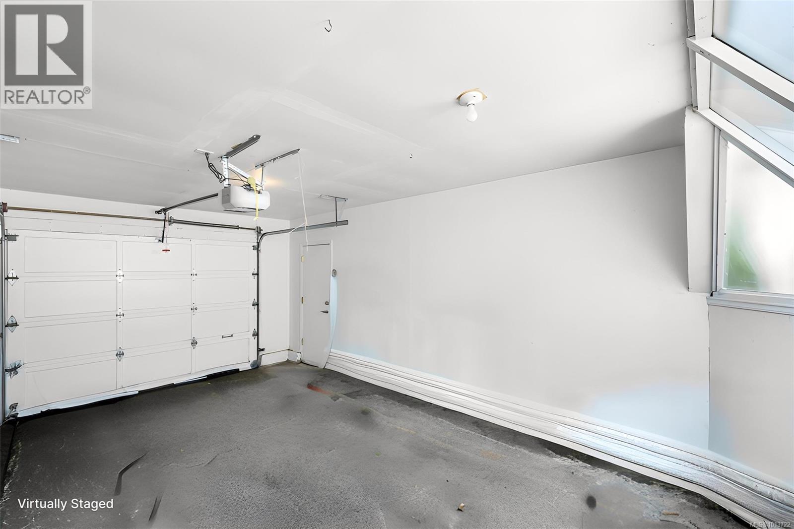  4216 Wakefield Place, Saanich