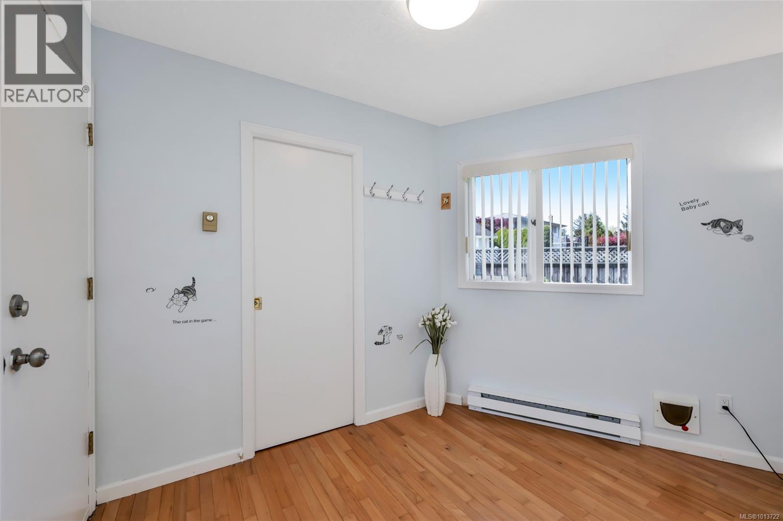  4216 Wakefield Place, Saanich