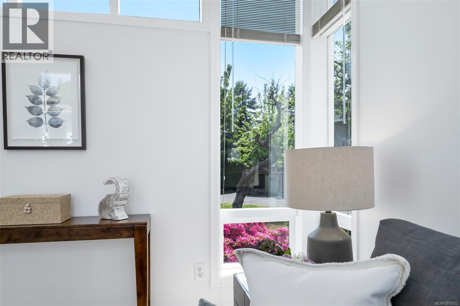  4216 Wakefield Place, Saanich