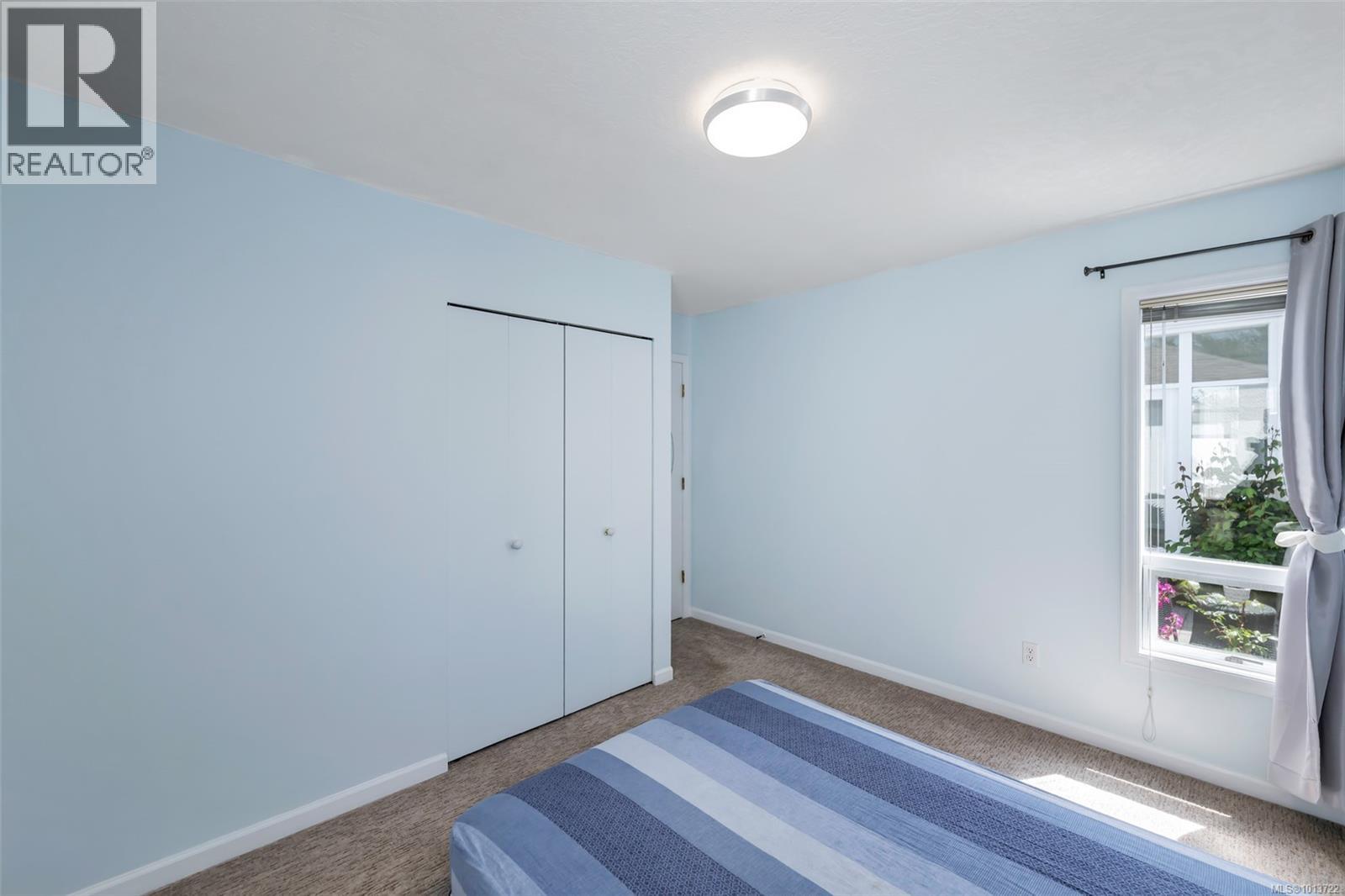 4216 Wakefield Place, Saanich