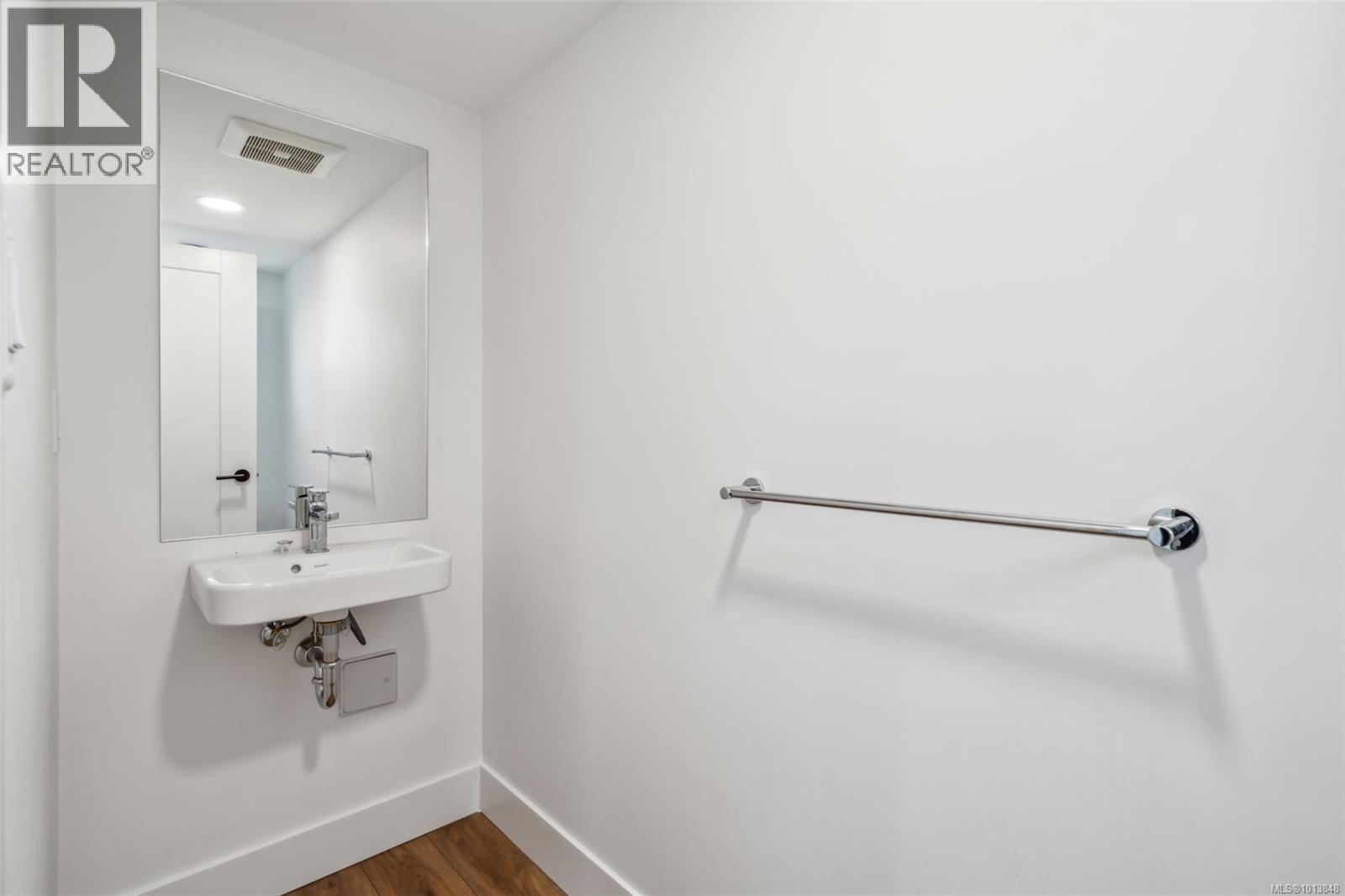 67 255 Caspian Drive, Colwood