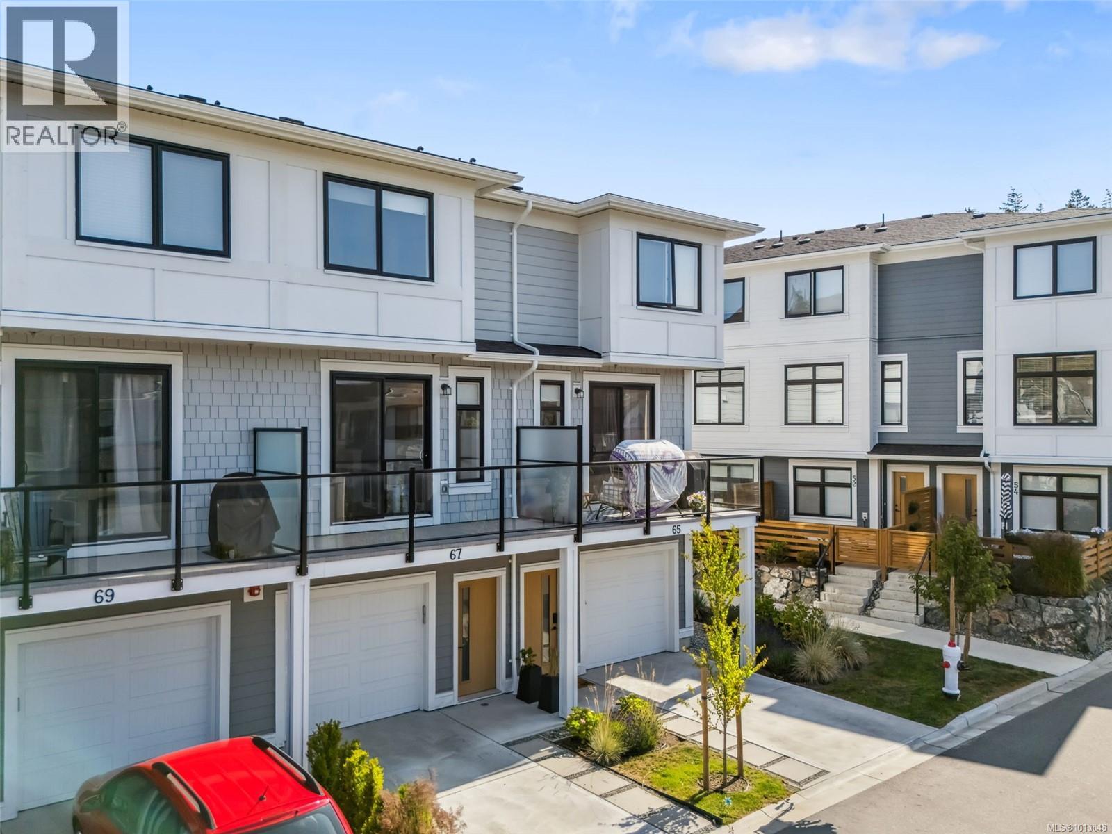 67 255 Caspian Drive, Colwood