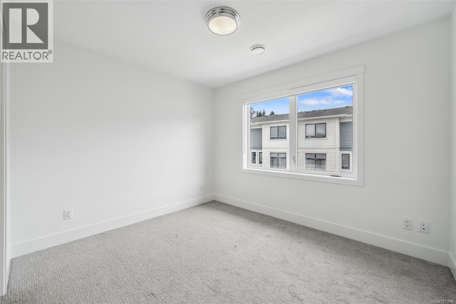 67 255 Caspian Drive, Colwood