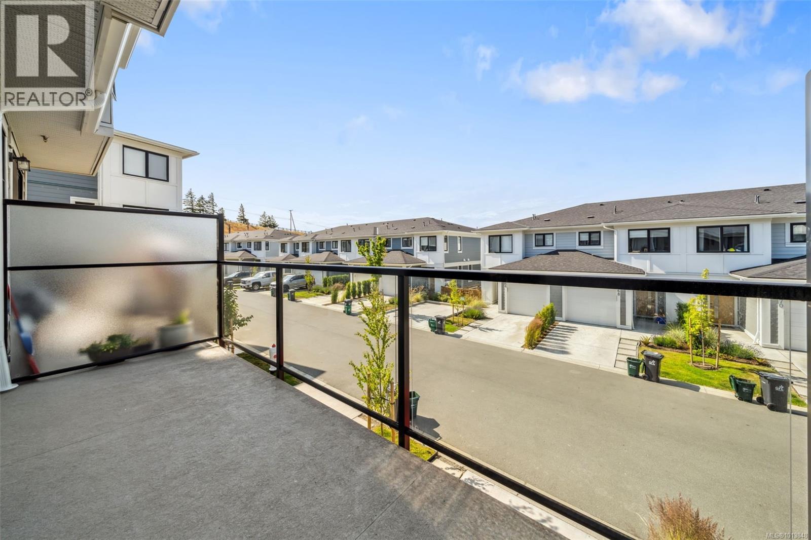 67 255 Caspian Drive, Colwood