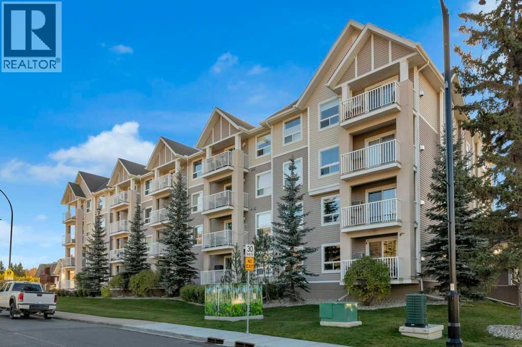 128 Centre Avenue, Cochrane