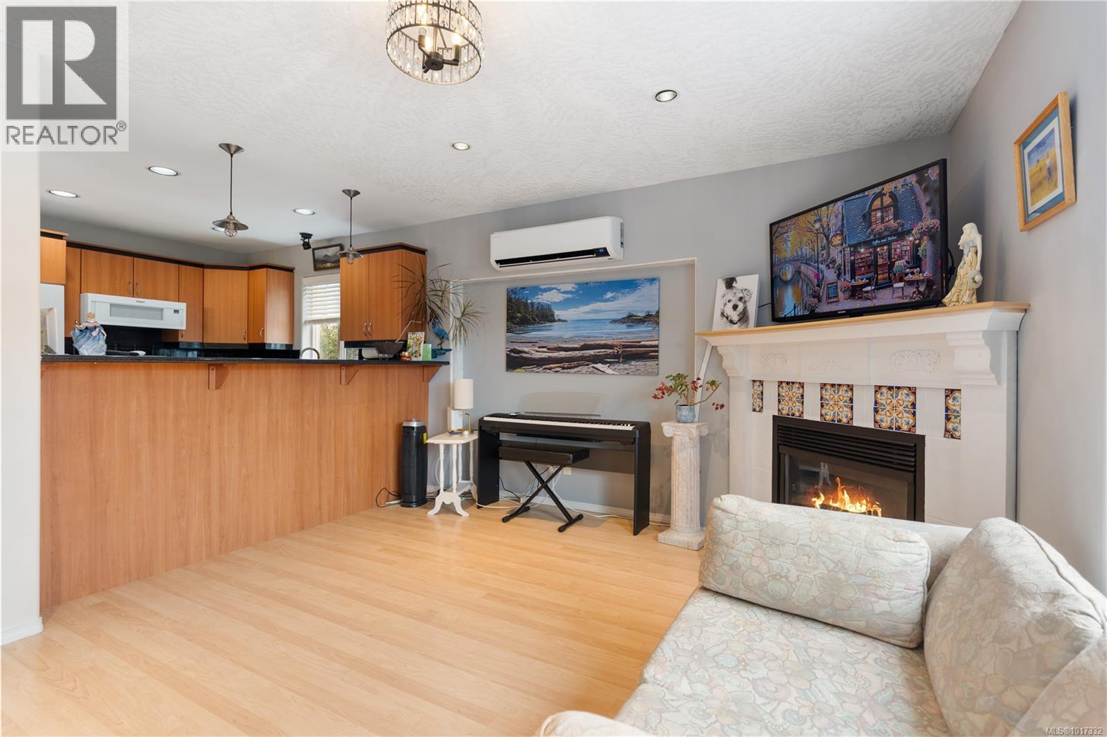  2631 Country Terrace, Langford