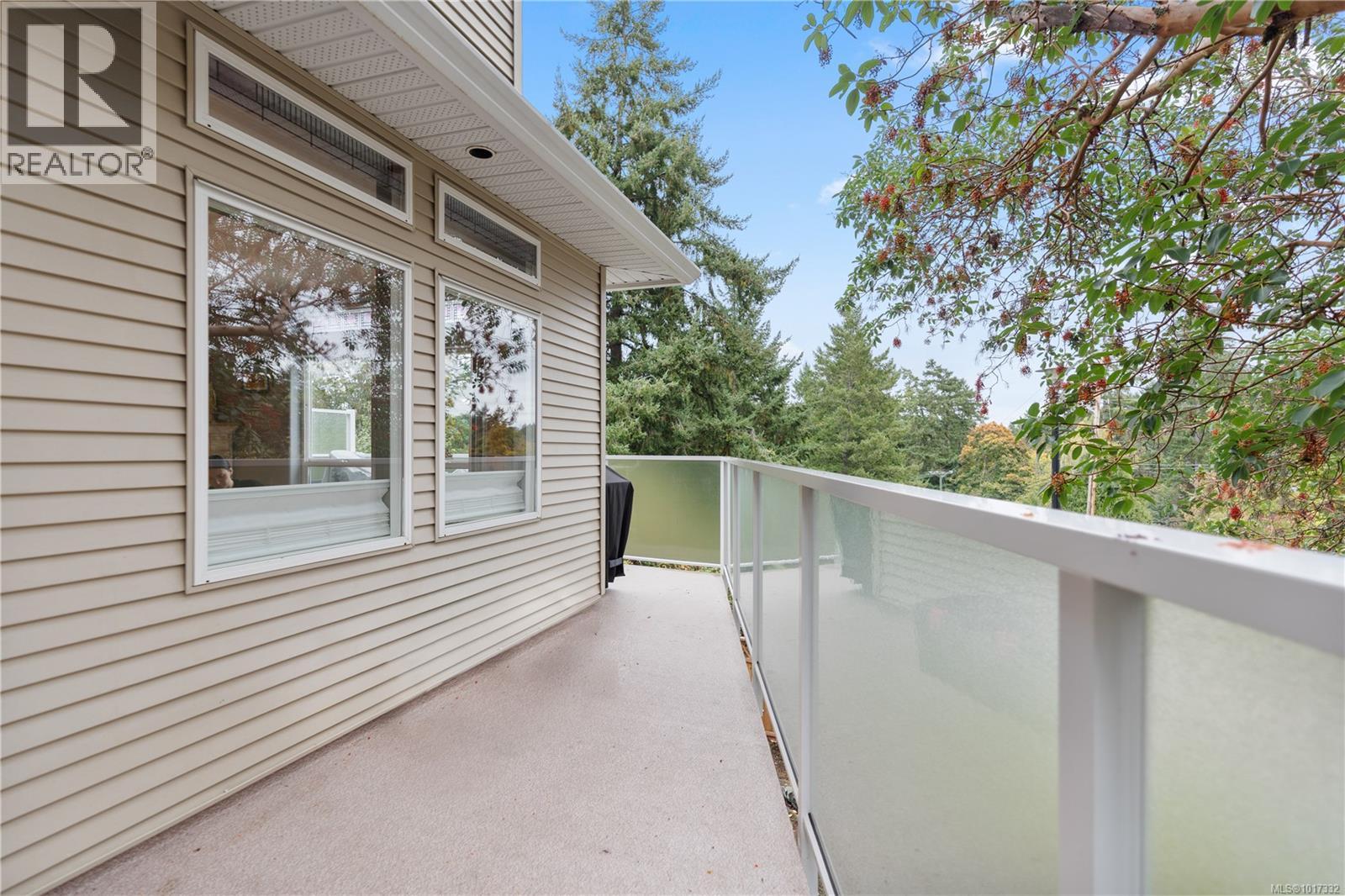  2631 Country Terrace, Langford