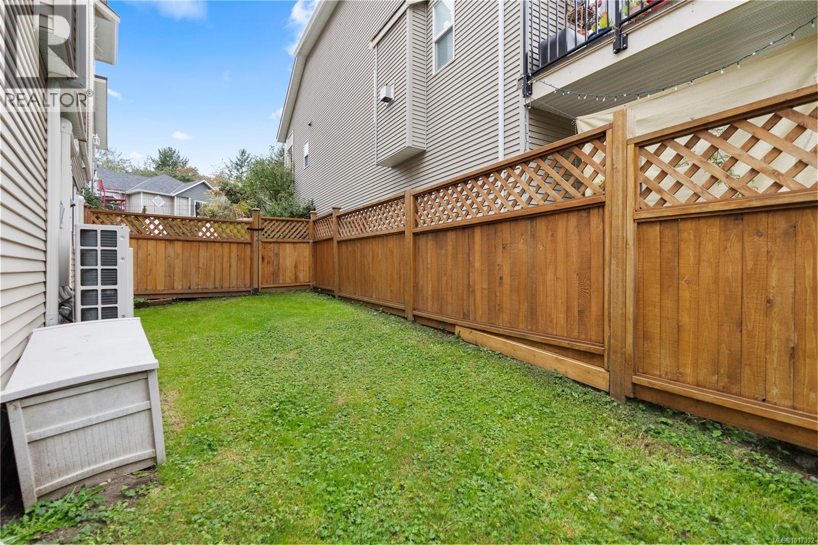  2631 Country Terrace, Langford