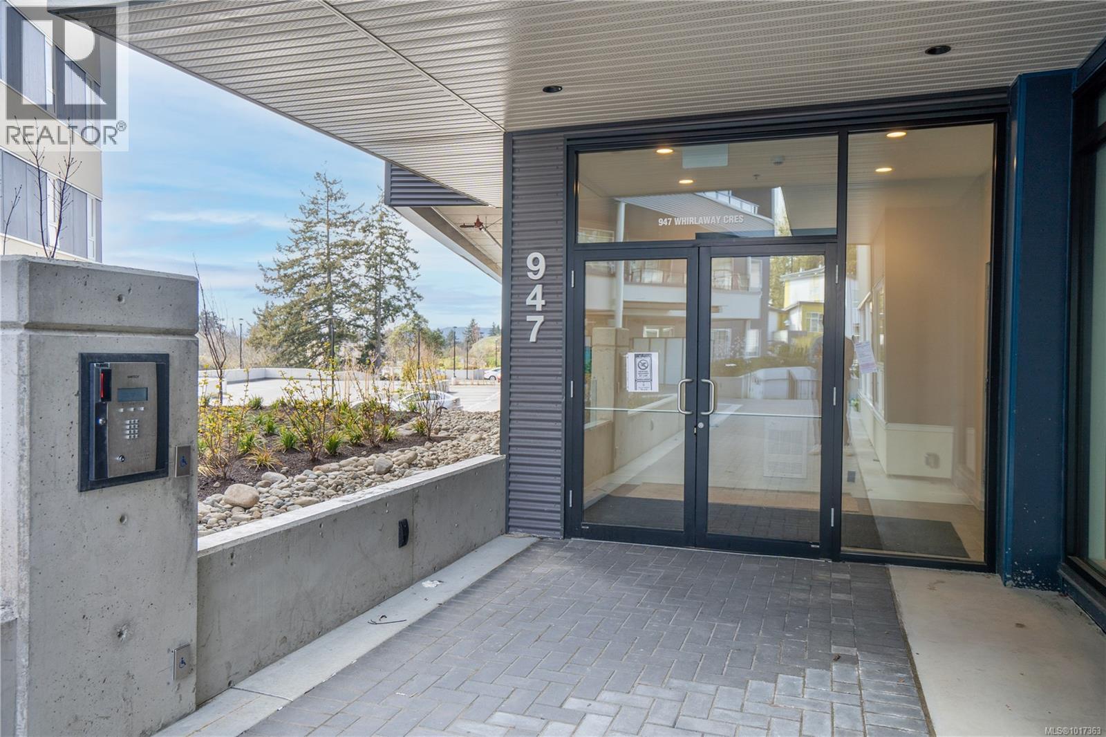 205 947 Whirlaway Crescent, Langford