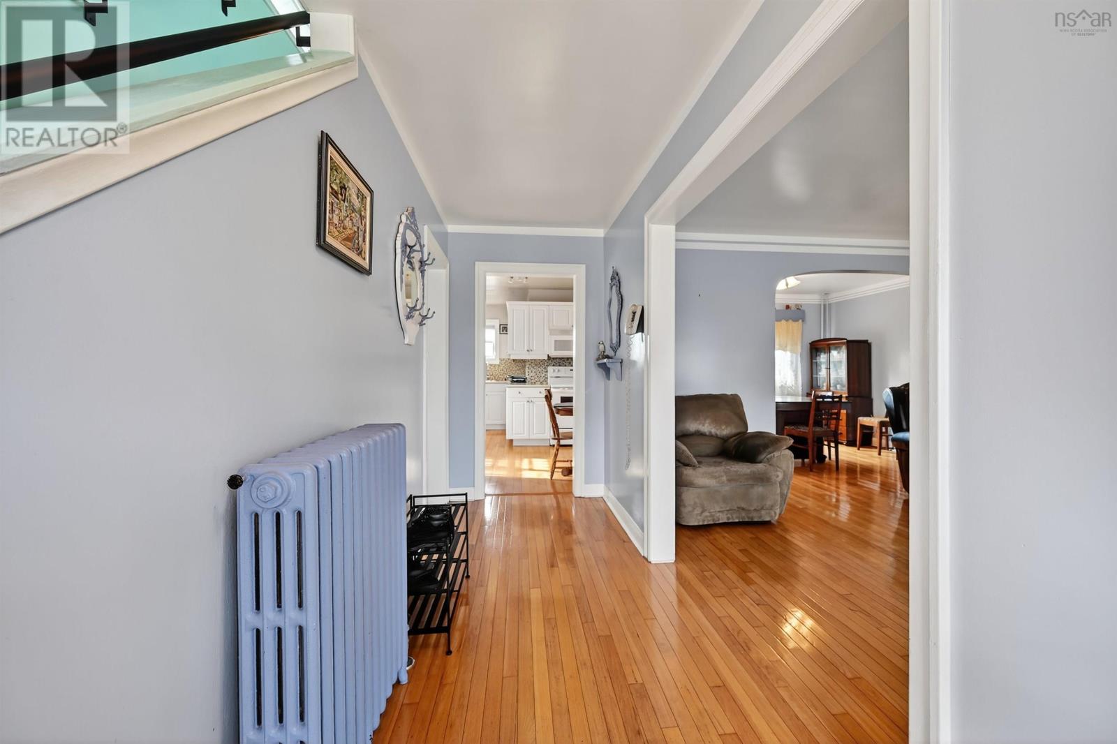 Property 11 of 42 of 37 Macleod Street