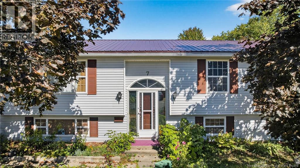 7 Citizens Court - Photo 2 of 24, St. Stephen, New Brunswick