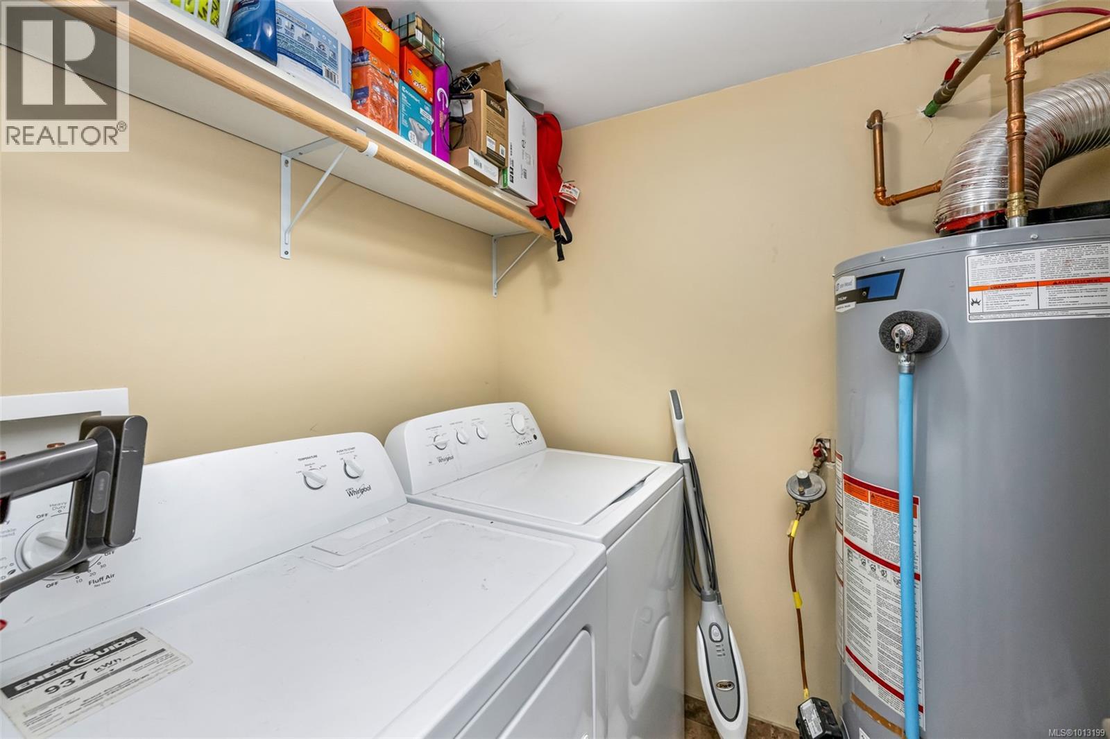 2180 Harrow Gate, Langford