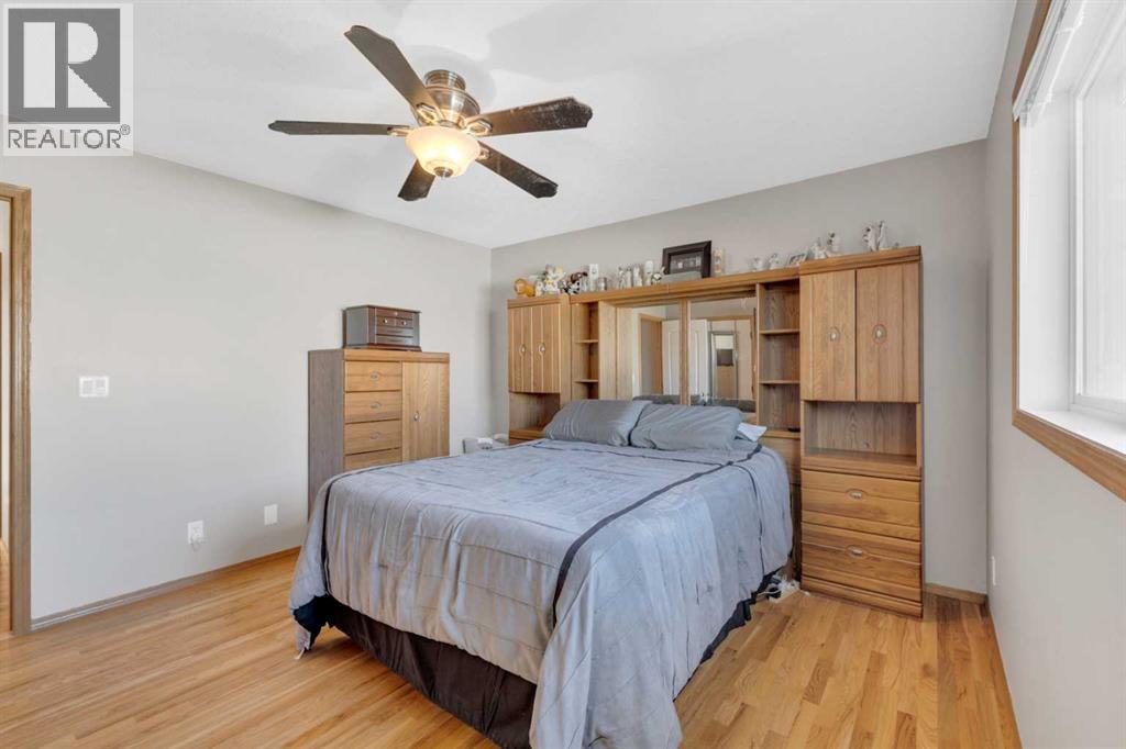 86 Donald Close, Red Deer