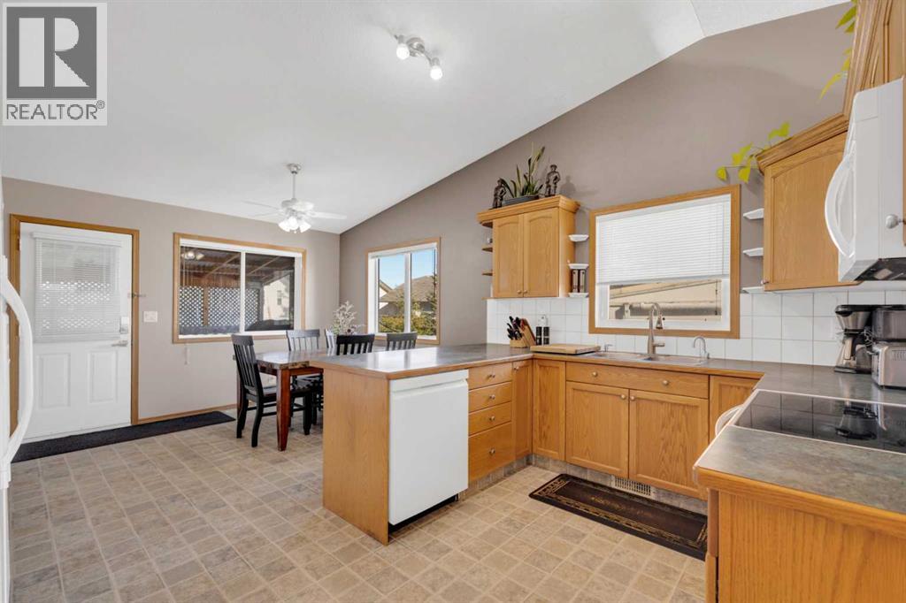 86 Donald Close, Red Deer