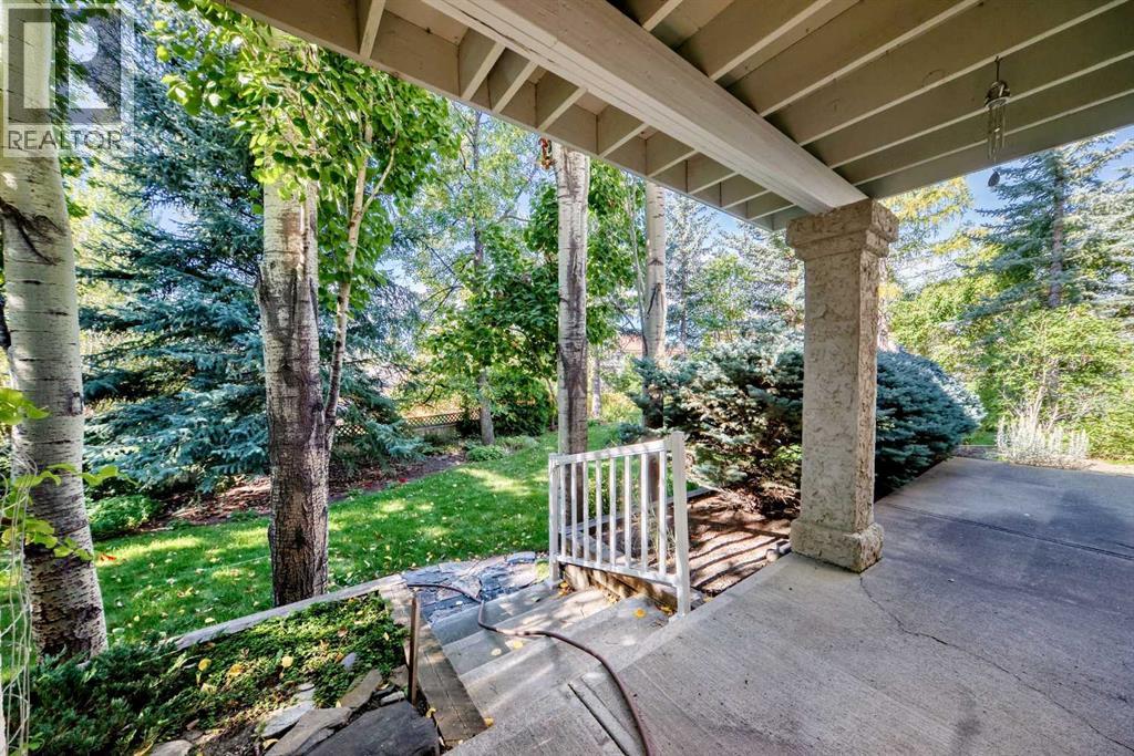 Single Family House for Sale in  Scenic Ridge Place NW Scenic Acres Calgary 