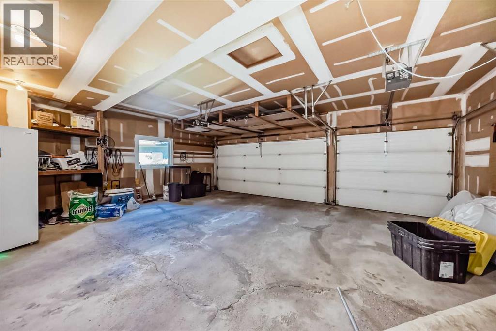 Single Family House for Sale in  Scenic Ridge Place NW Scenic Acres Calgary 