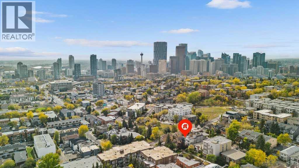 Single Family House for Sale in    Street NE Renfrew Calgary 