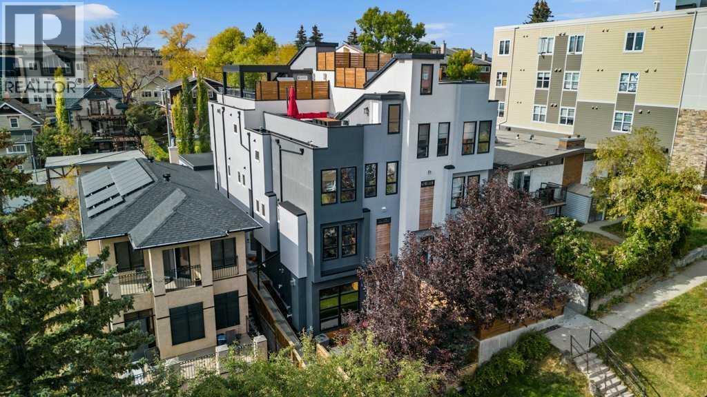 2, 713 5 Street NE, Calgary, Alberta