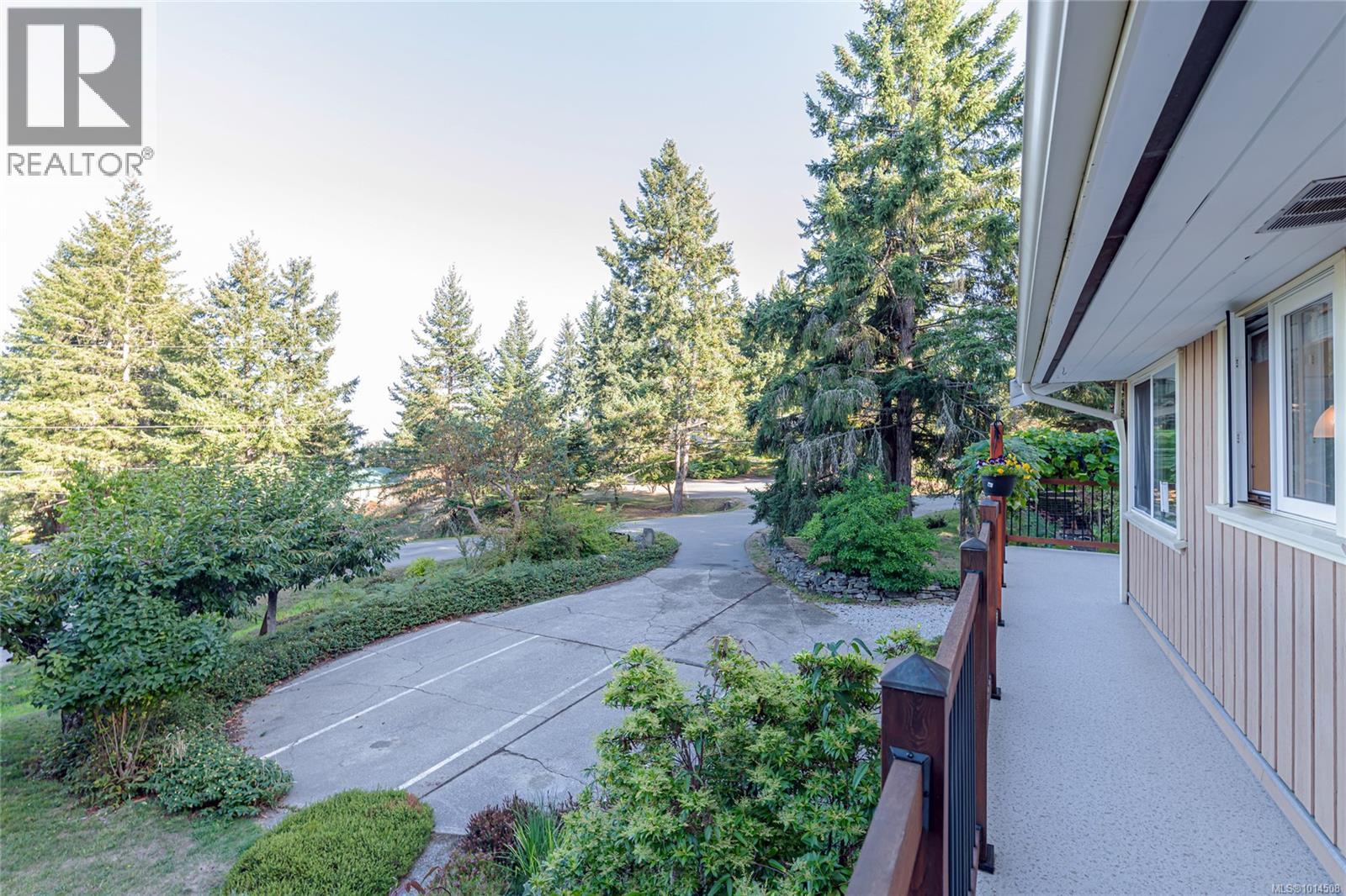  198 Saltspring Way, Salt Spring