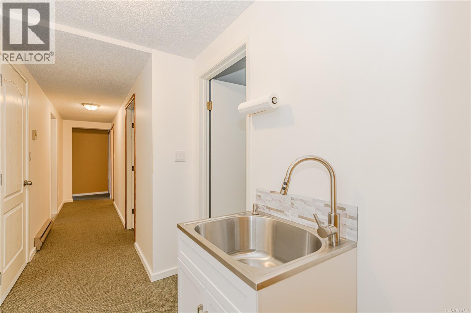  198 Saltspring Way, Salt Spring