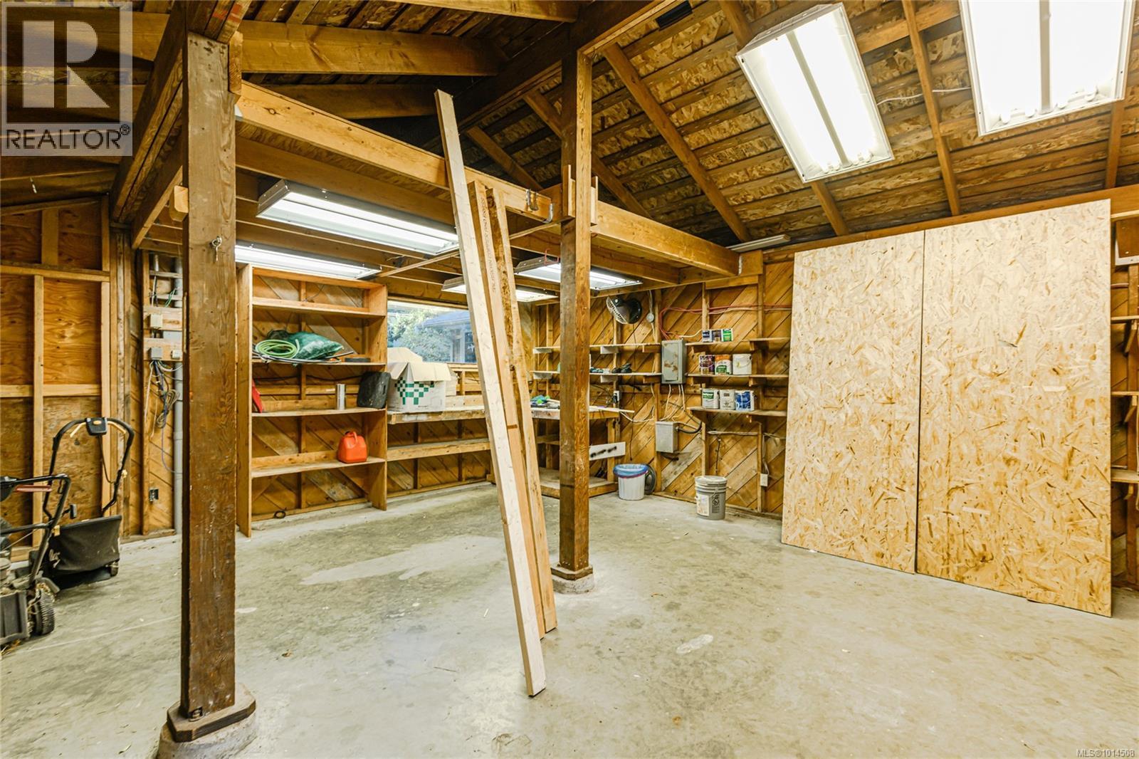  198 Saltspring Way, Salt Spring