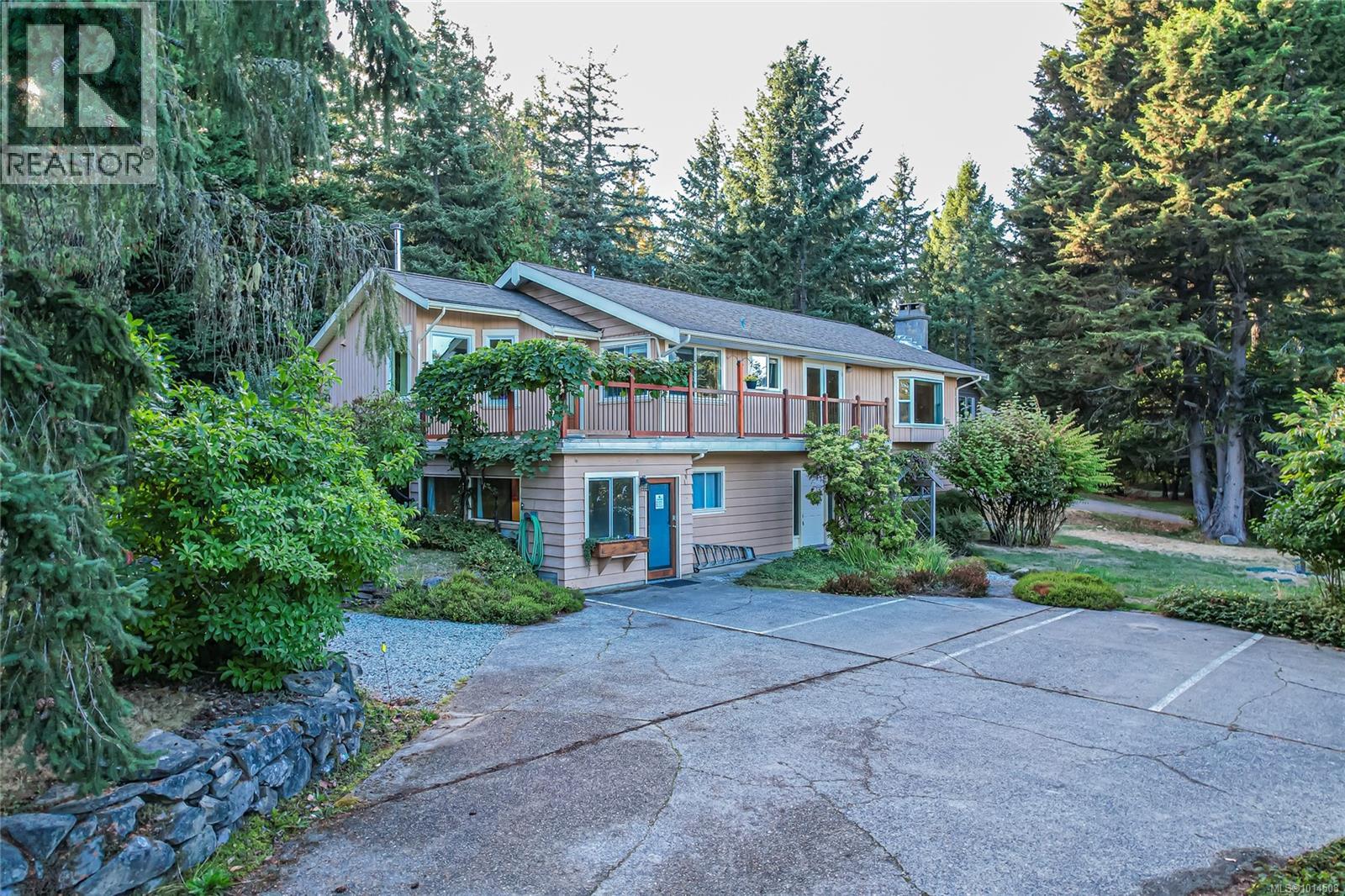  198 Saltspring Way, Salt Spring